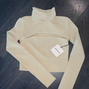 Superdown cropped sweater with peep hole